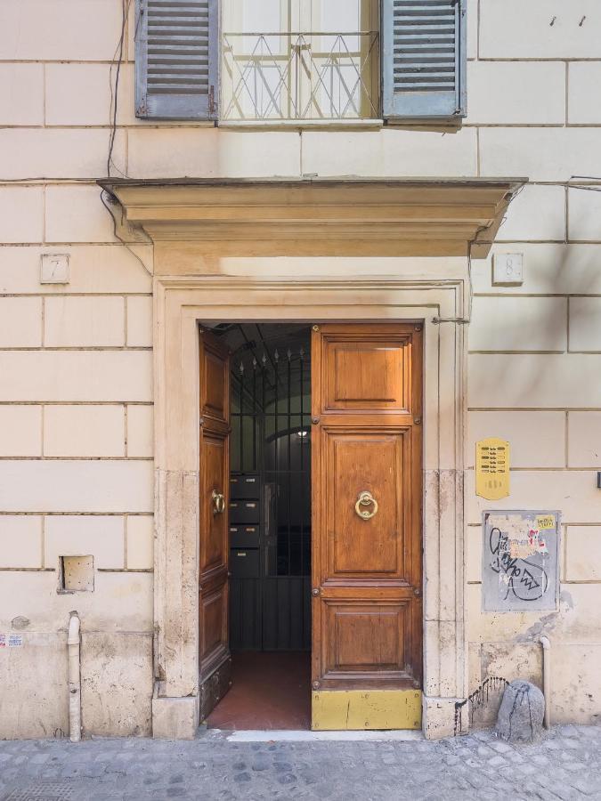 Domus Sant'elena 2 * Rom