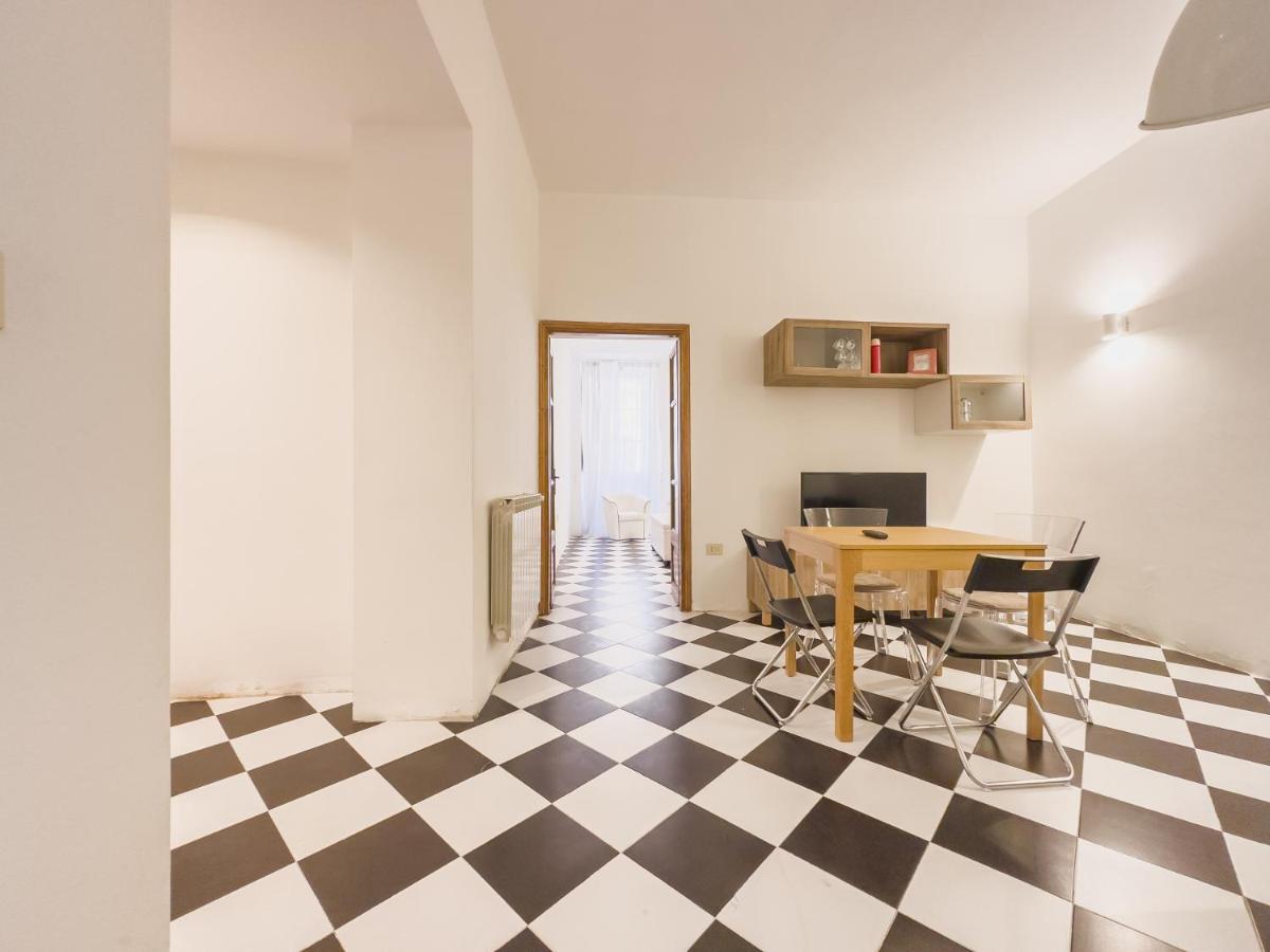 Domus Sant'elena 2 Apartment Rom
